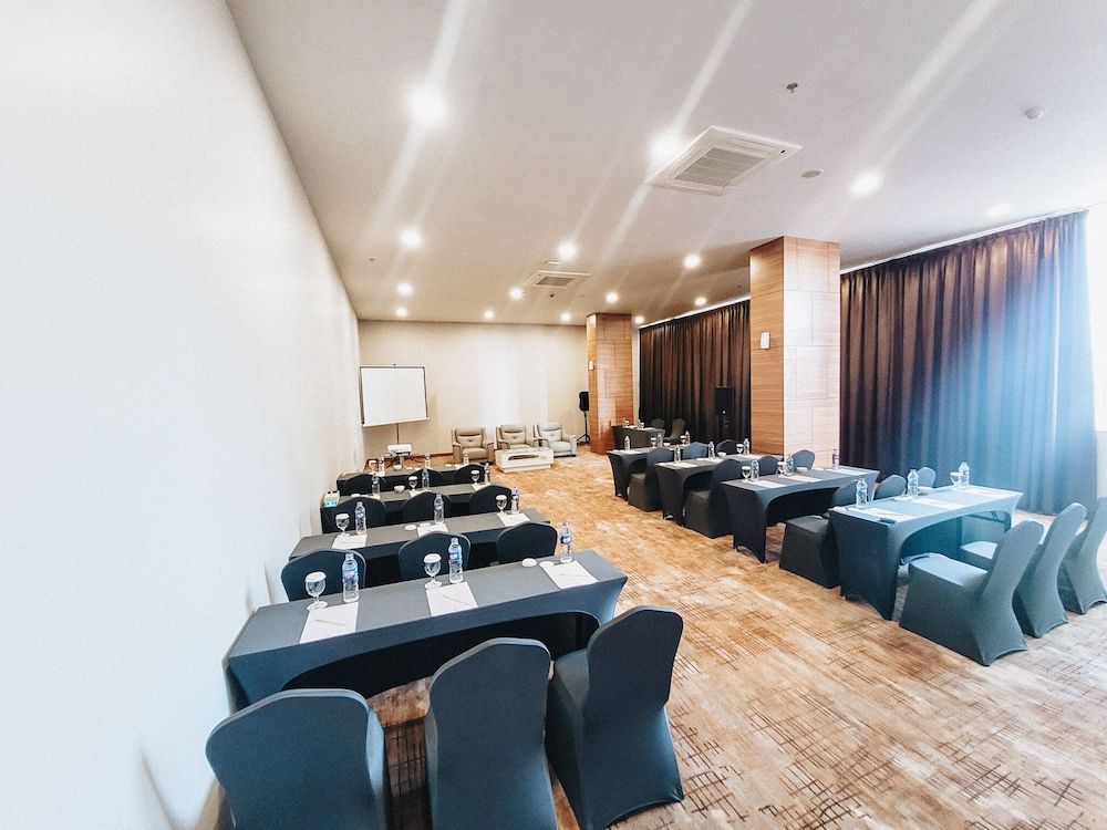 undefined Aston Nagoya City Hotel 10