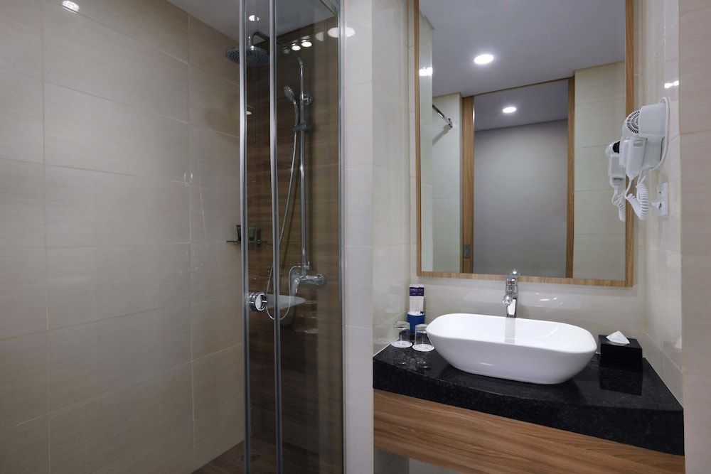 Aston Nagoya City Hotel Deluxe 5