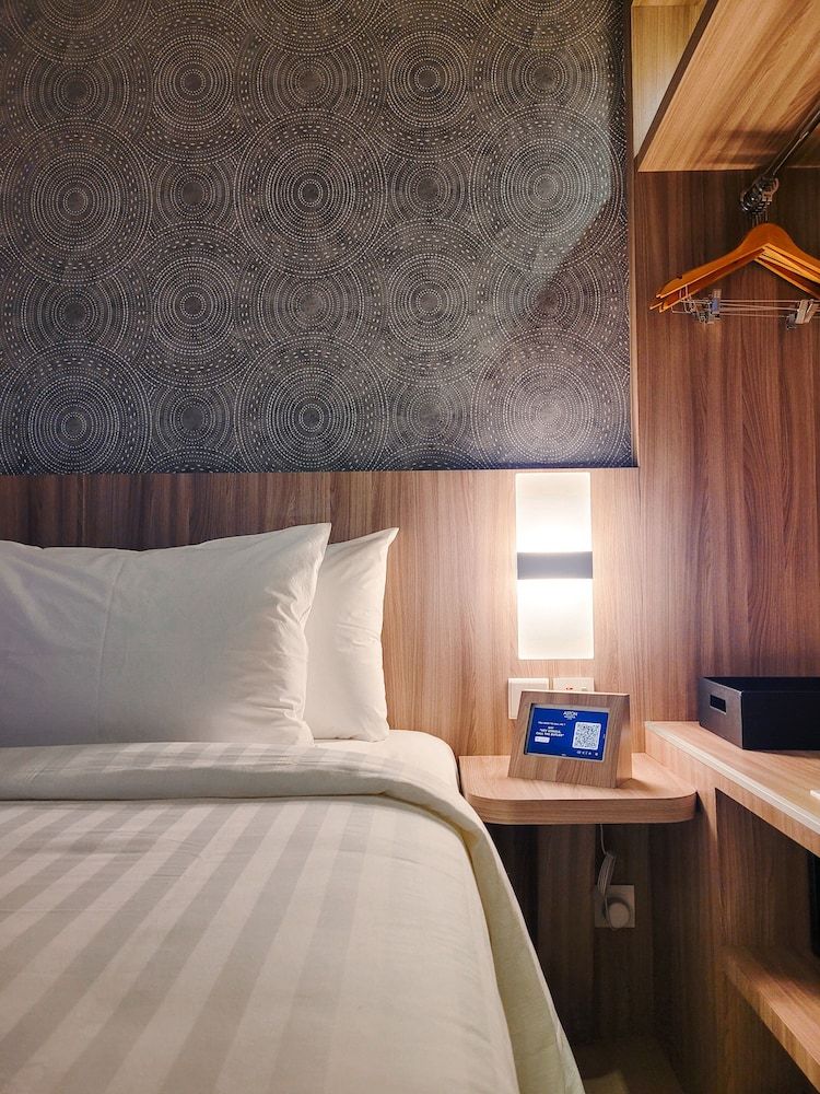 Aston Nagoya City Hotel Junior Suite 2