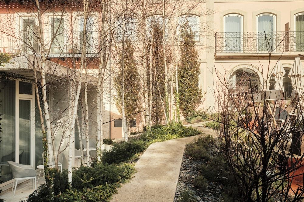 undefined Catalonia Porto 3