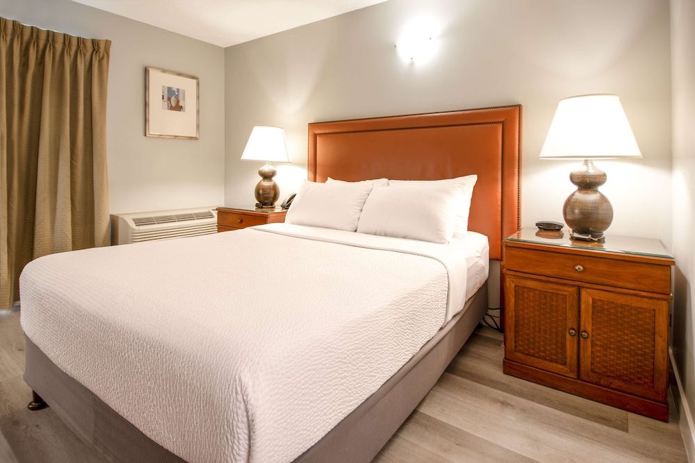 Coast Parksville Hotel Room, 1 Queen Bed (Coast Queen) 3