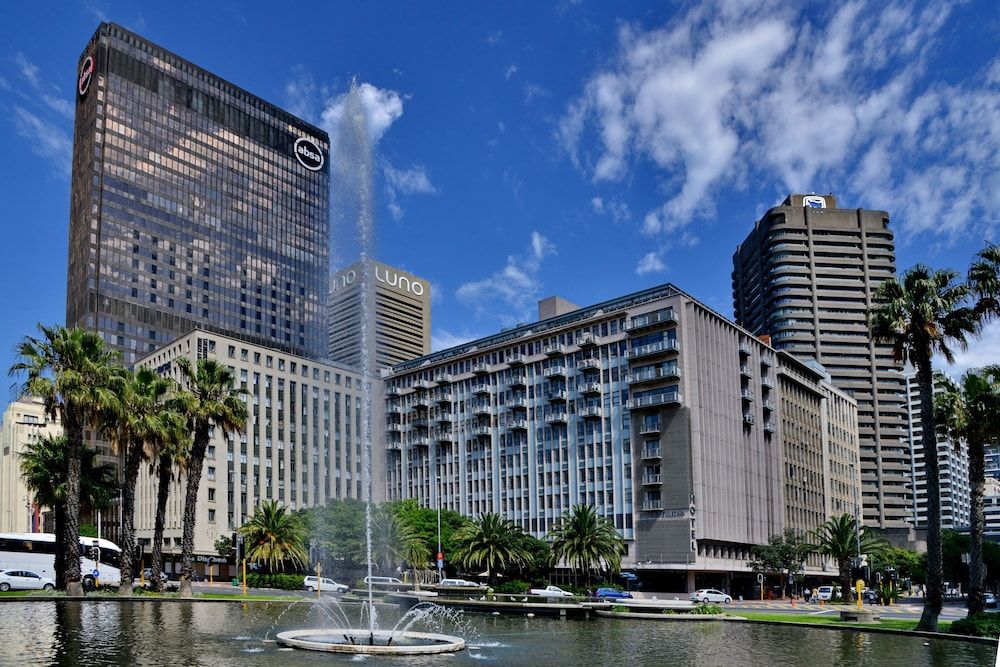 undefined Fountains Hotel Cape Town 10