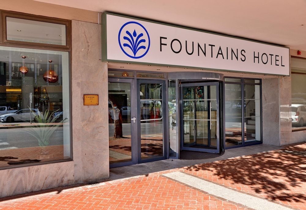 undefined Fountains Hotel Cape Town 8