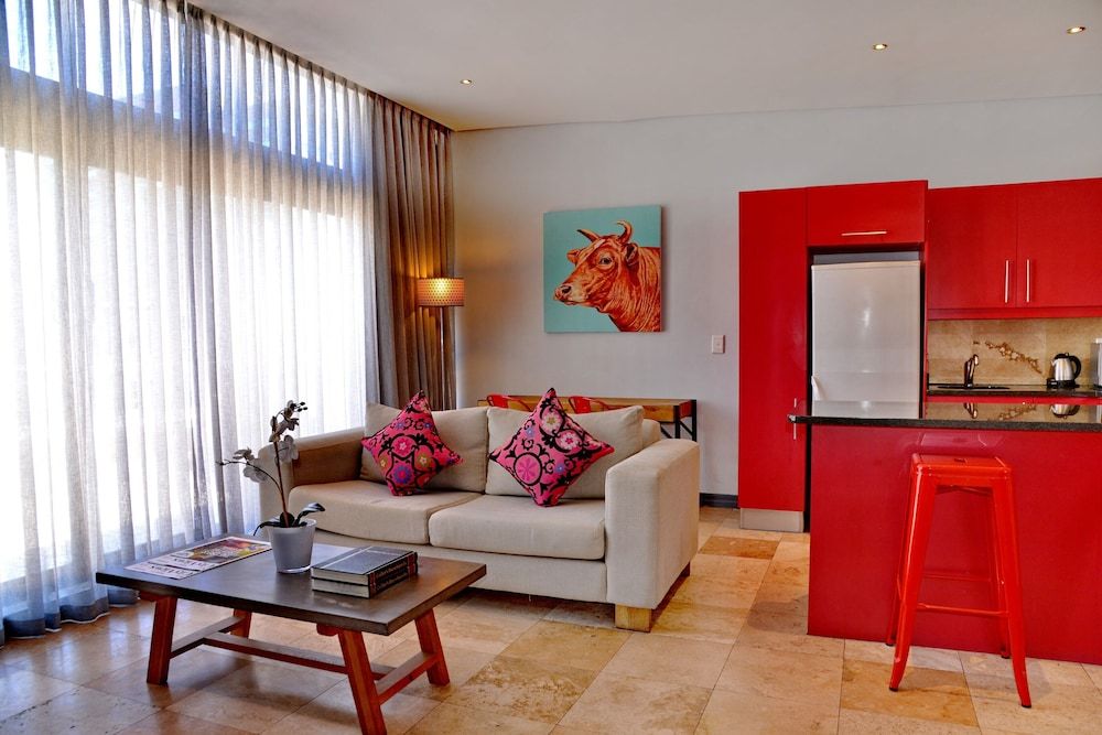 undefined Fountains Hotel Cape Town 4