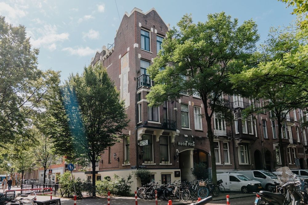 undefined Hotel Fita 7