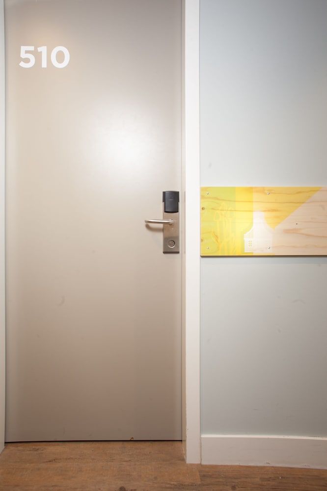 Best Western Zaan Inn Standard Room, 1 King Bed, Non Smoking 2