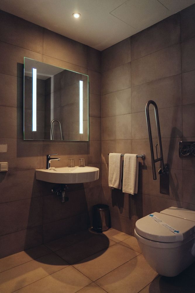 ONOMO Hotel Casablanca Airport Standard Twin Room 4