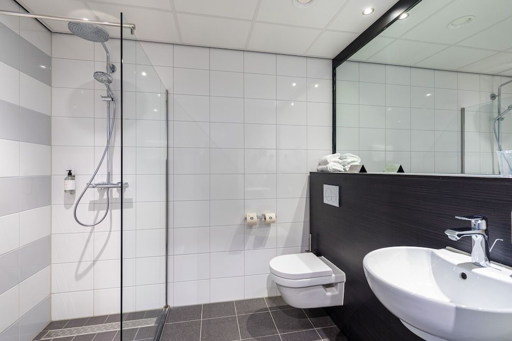 Postillion Hotel Dordrecht Suite 3