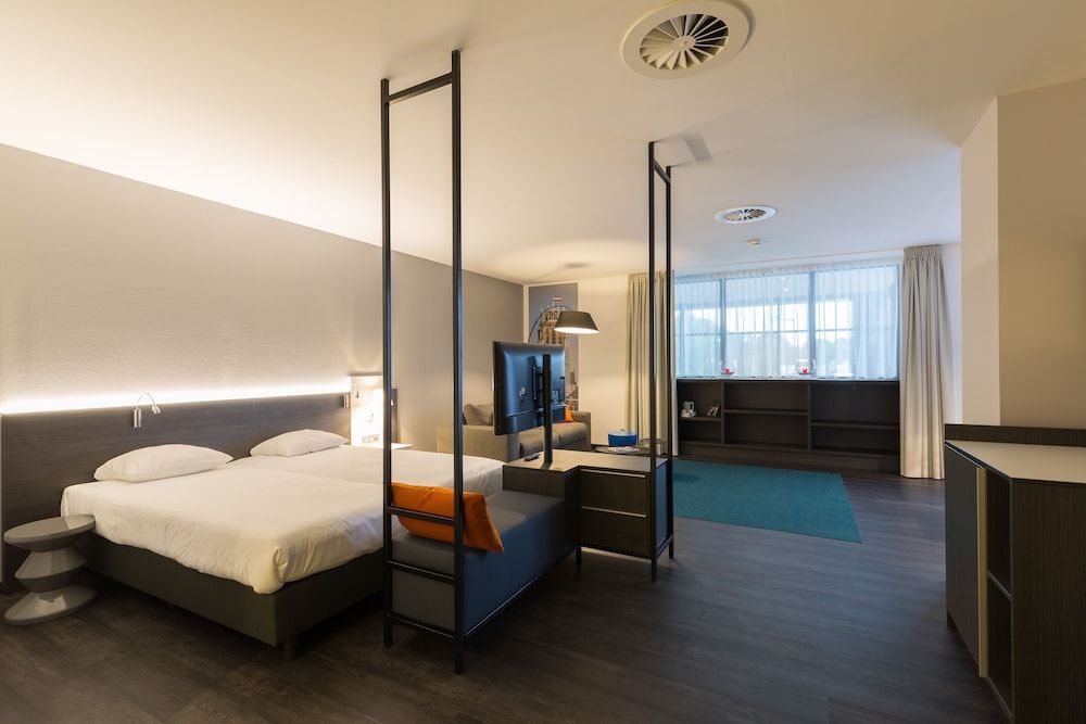 Postillion Hotel Dordrecht Executive Suite