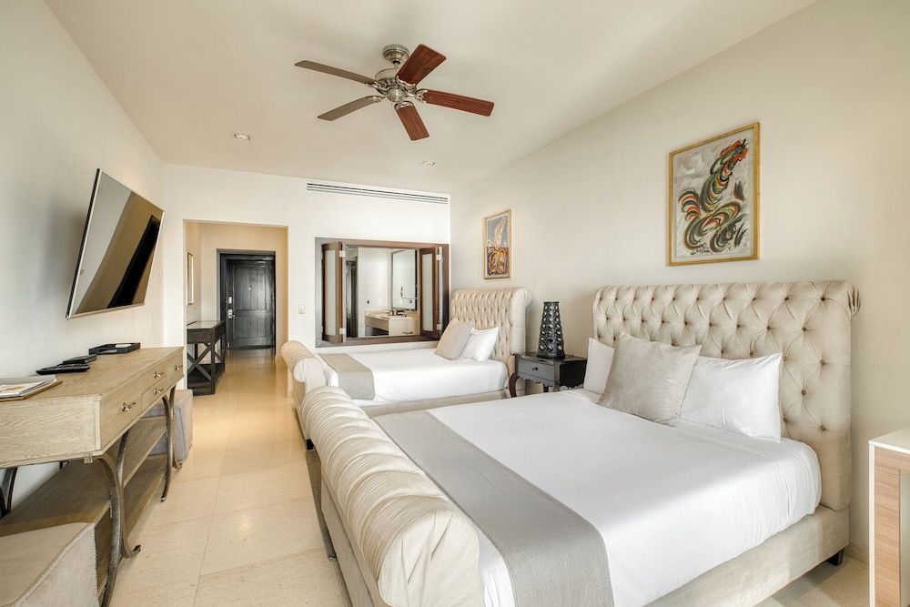 Puerta Cortés Residences by Lumina Apartment, 2 Queen Beds, Ocean View 3