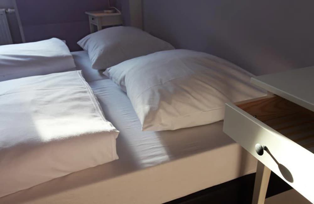 Industriepalast Hostel Berlin Double Room 8