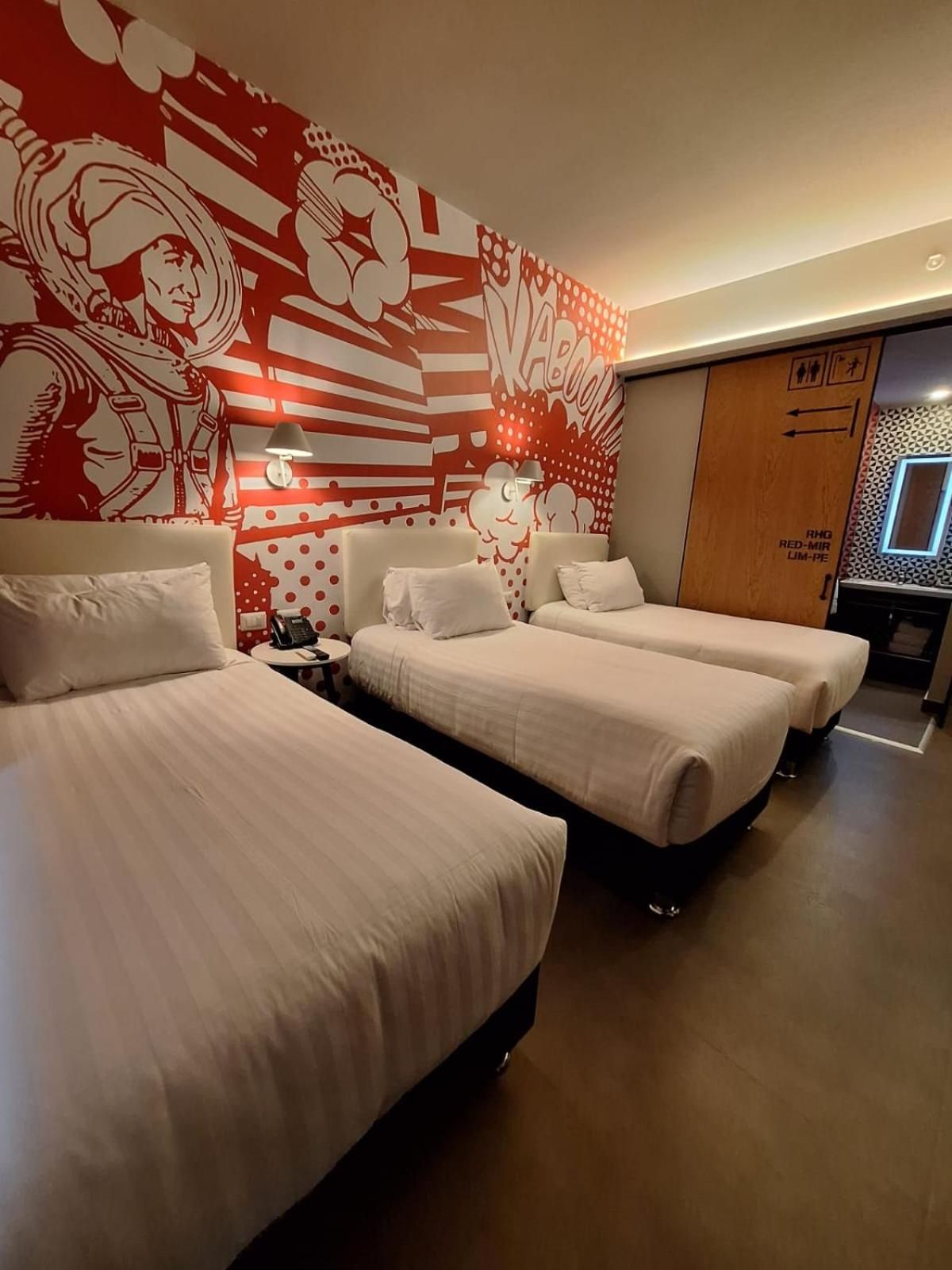 Room with Three Single Beds - Non-Smoking