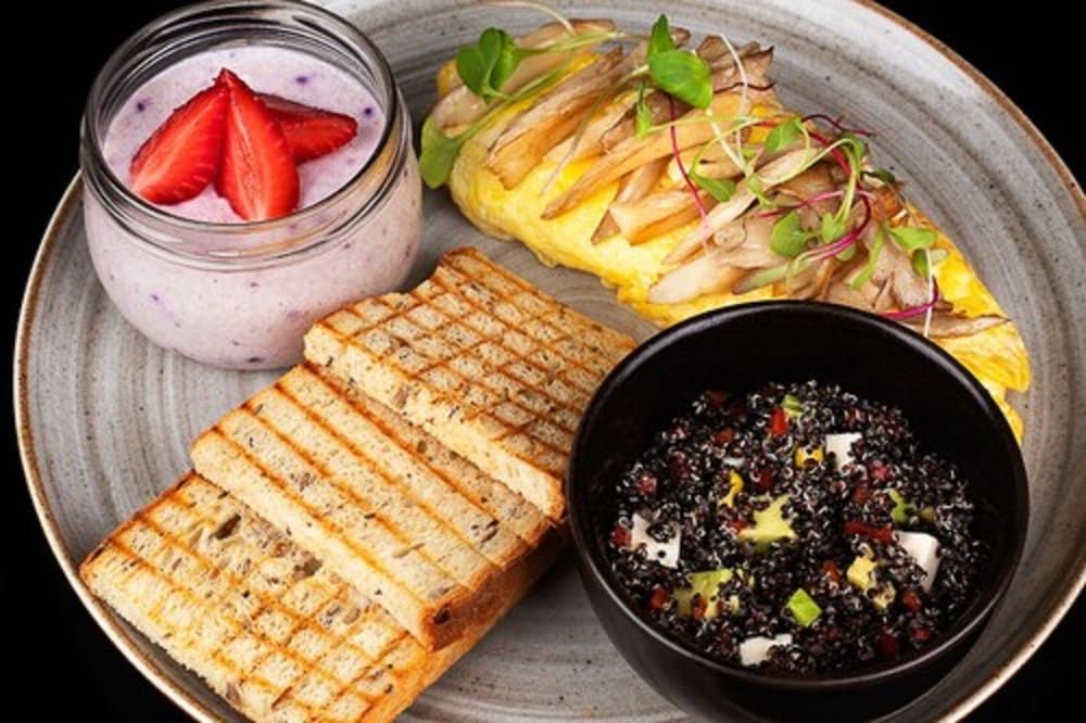 Breakfast buffet