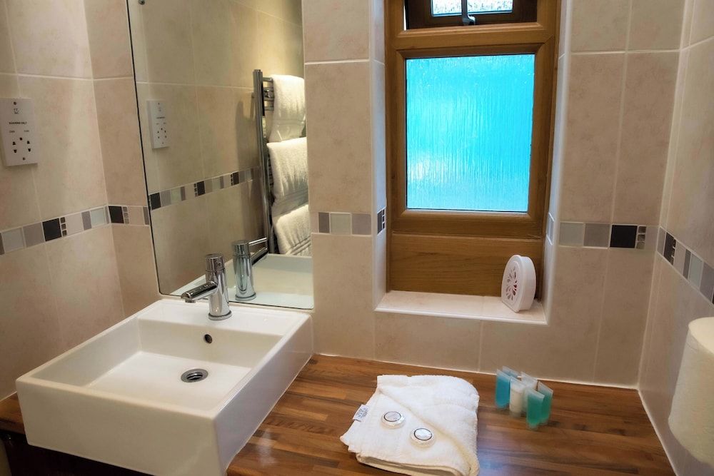 The Carrington Arms Standard Double Room, 1 Double Bed, Non Smoking 9