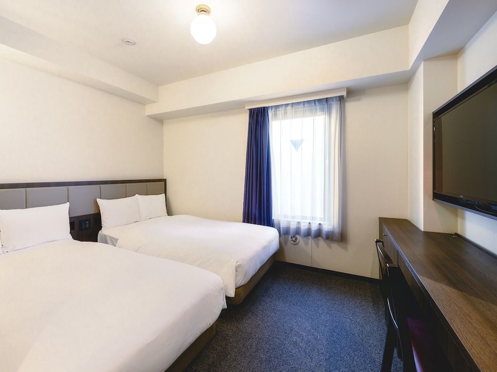 Hotel Wing International Select Ikebukuro Standard Twin Room, 2 Bedrooms, Non Smoking