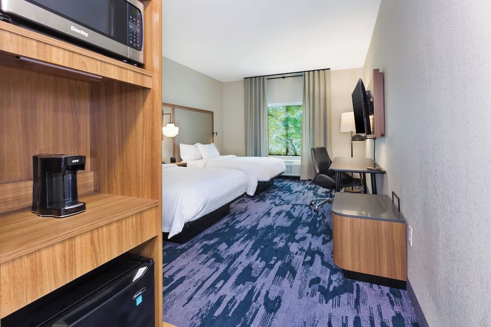 Basic Room, 2 Queen Beds