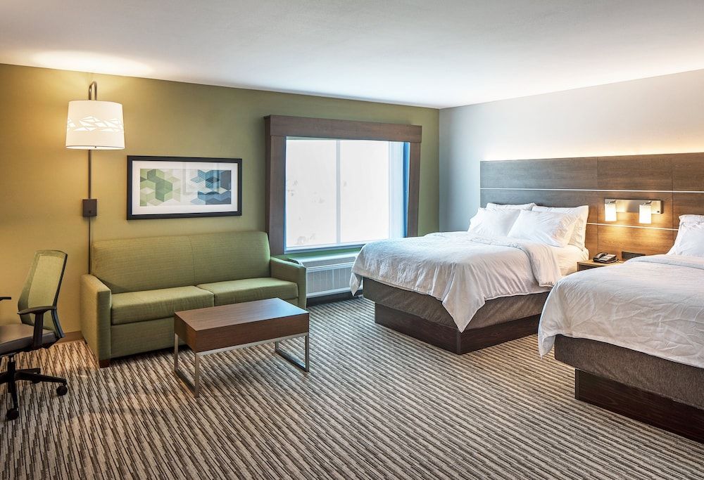 Suite, 2 Queen Beds