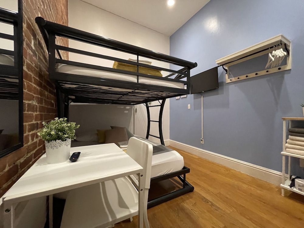 undefined Hotel and the City-Midtown 3