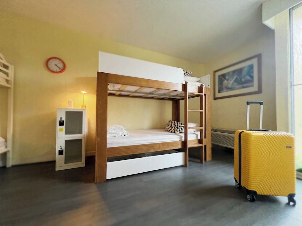 Bposhtels Orlando Florida Mall Deluxe Shared Dormitory, Women only 3