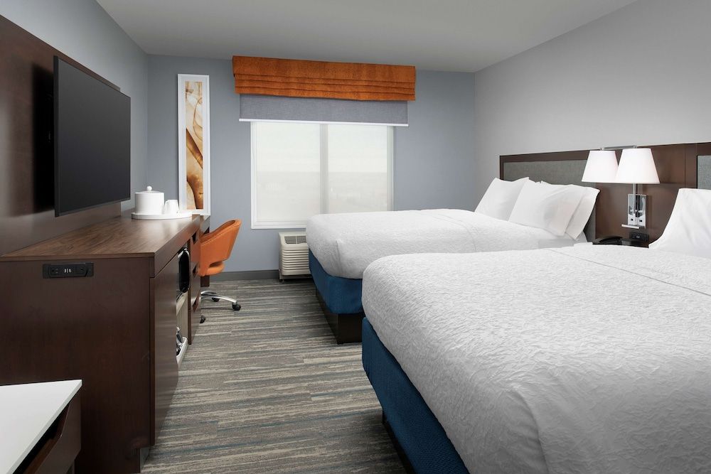 Room, 2 Queen Beds, Refrigerator