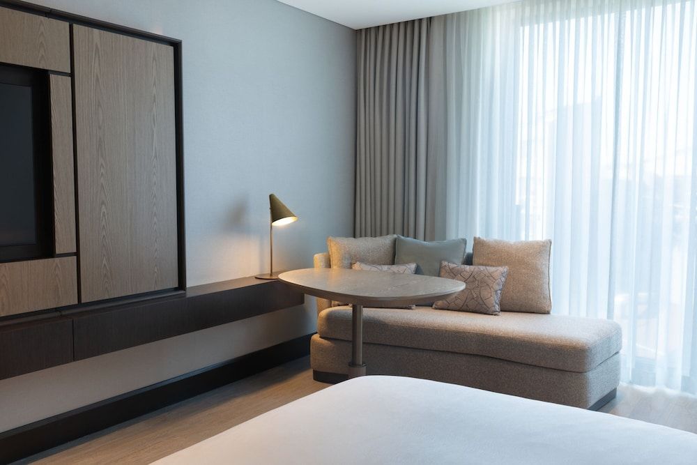 The Westin Istanbul Nisantasi Privilege Room King Bed