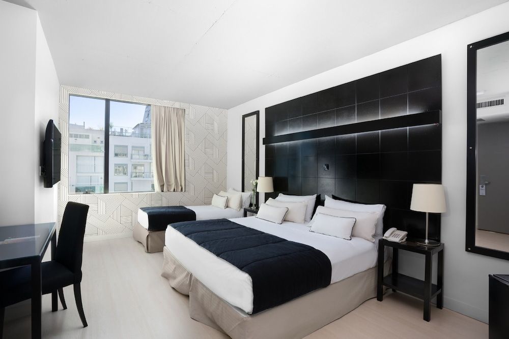 Urbanica The Libertador Hotel Club Room 2