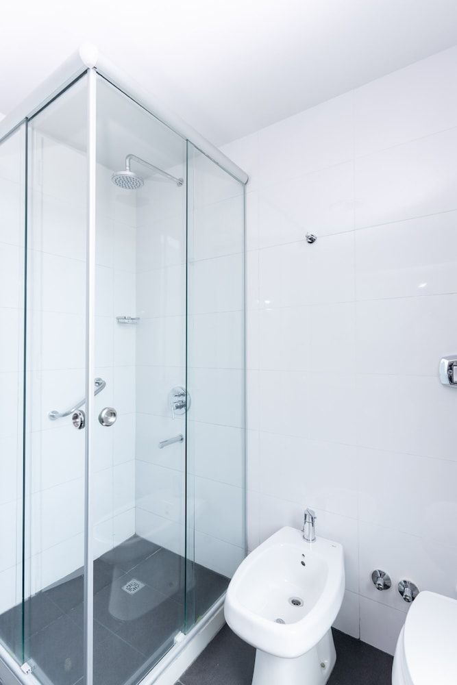 Urbanica The Libertador Hotel Standard Room 7