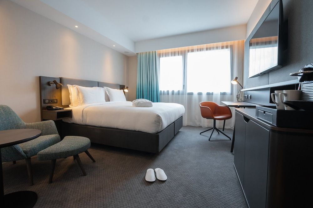 undefined Holiday Inn Paris CDG Airport by IHG 3