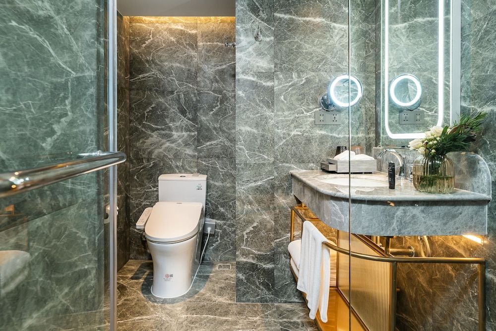 The Salil Hotel Riverside Bangkok Deluxe Atelier 9