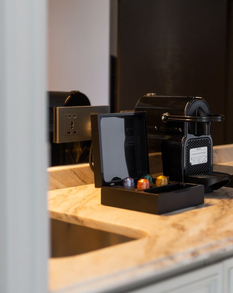 The Salil Hotel Riverside Bangkok Deluxe Atelier 14