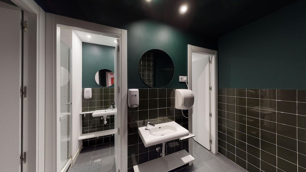 undefined 2060 The Newton Hostel & Market 6