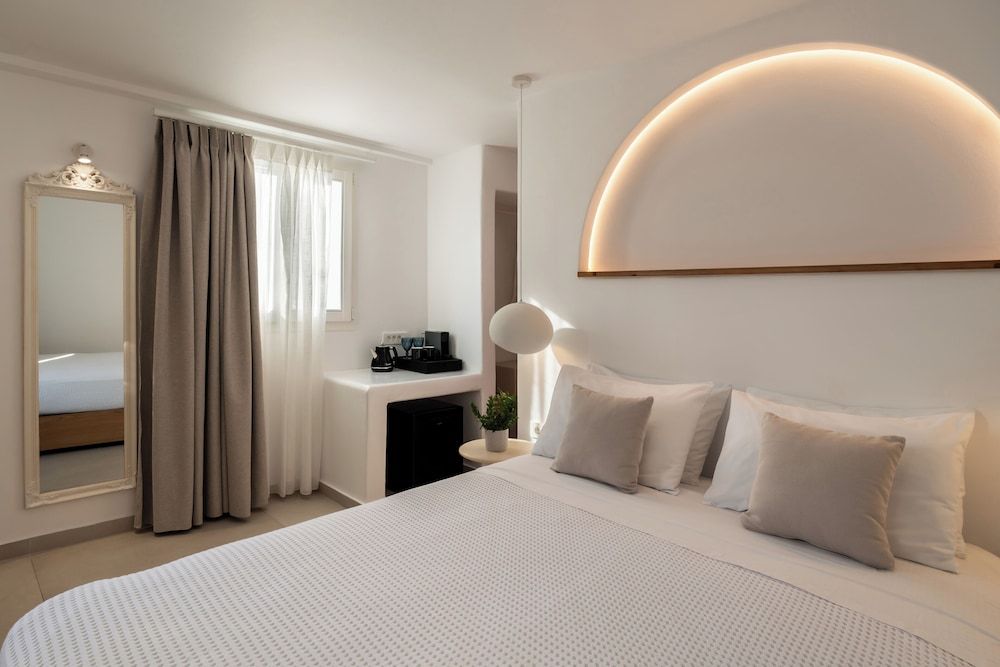 Galation Economy Room 2