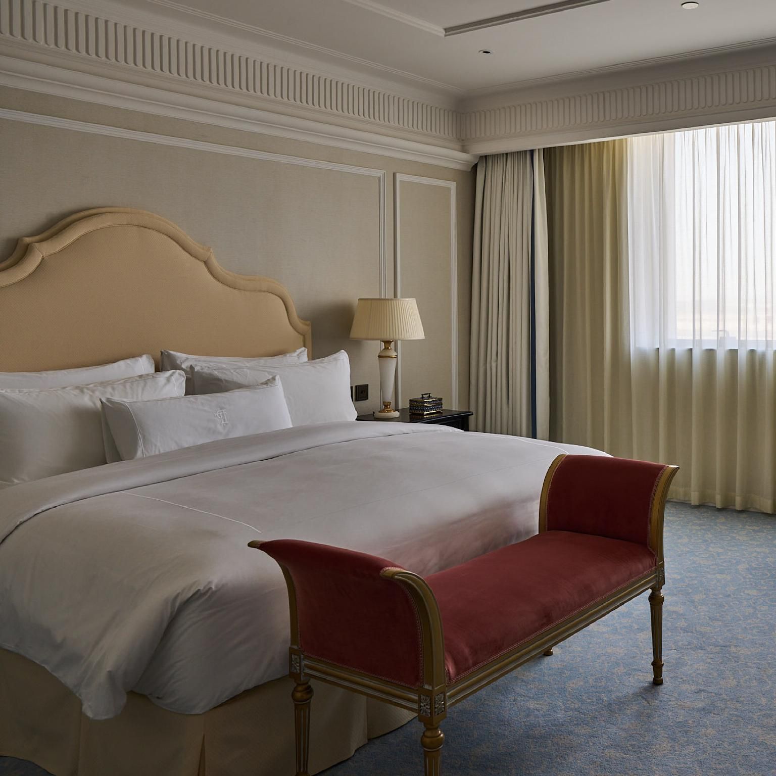 King Deluxe Accessible Room