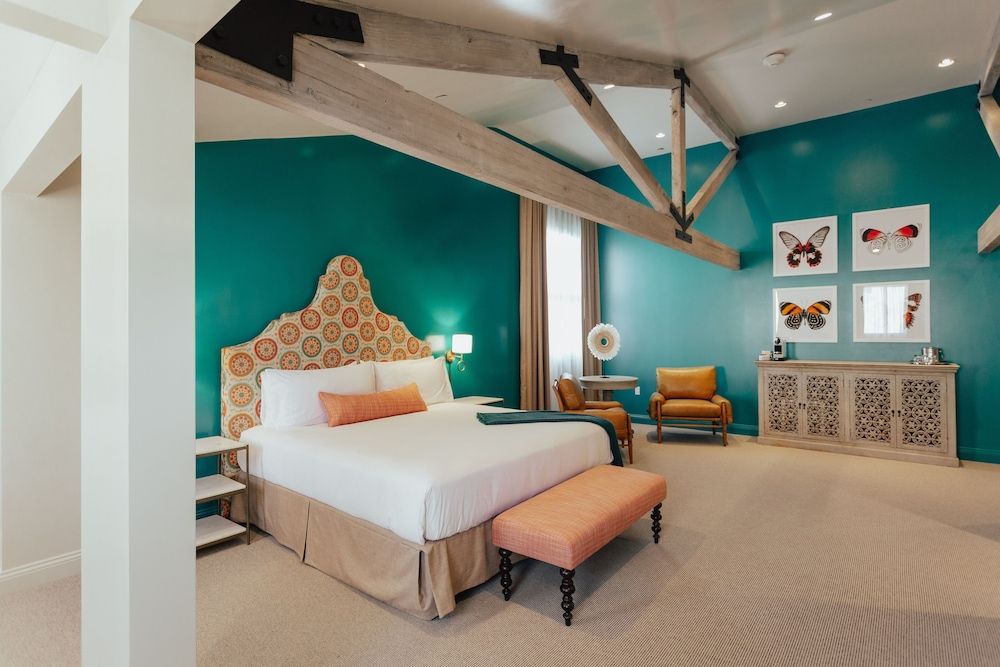 The Winston Solvang King Suite with Balcony 3