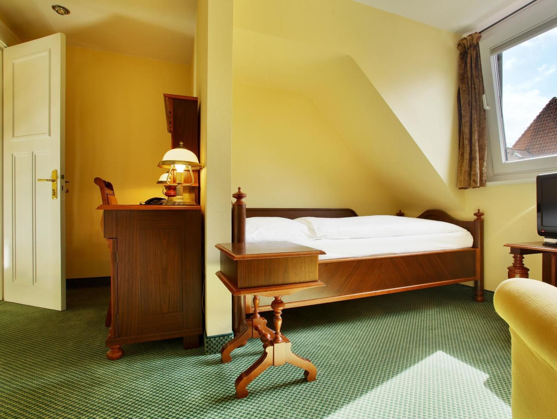 Single Room