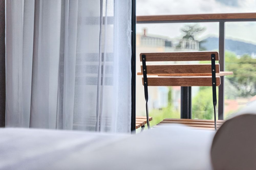 Time Boutique Hotel Classic Double or Twin Room, Balcony, City View 3