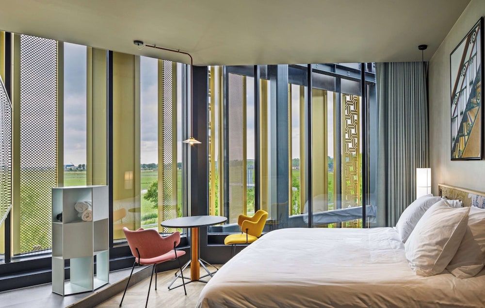 Deluxe Room, 1 King Bed, Non Smoking