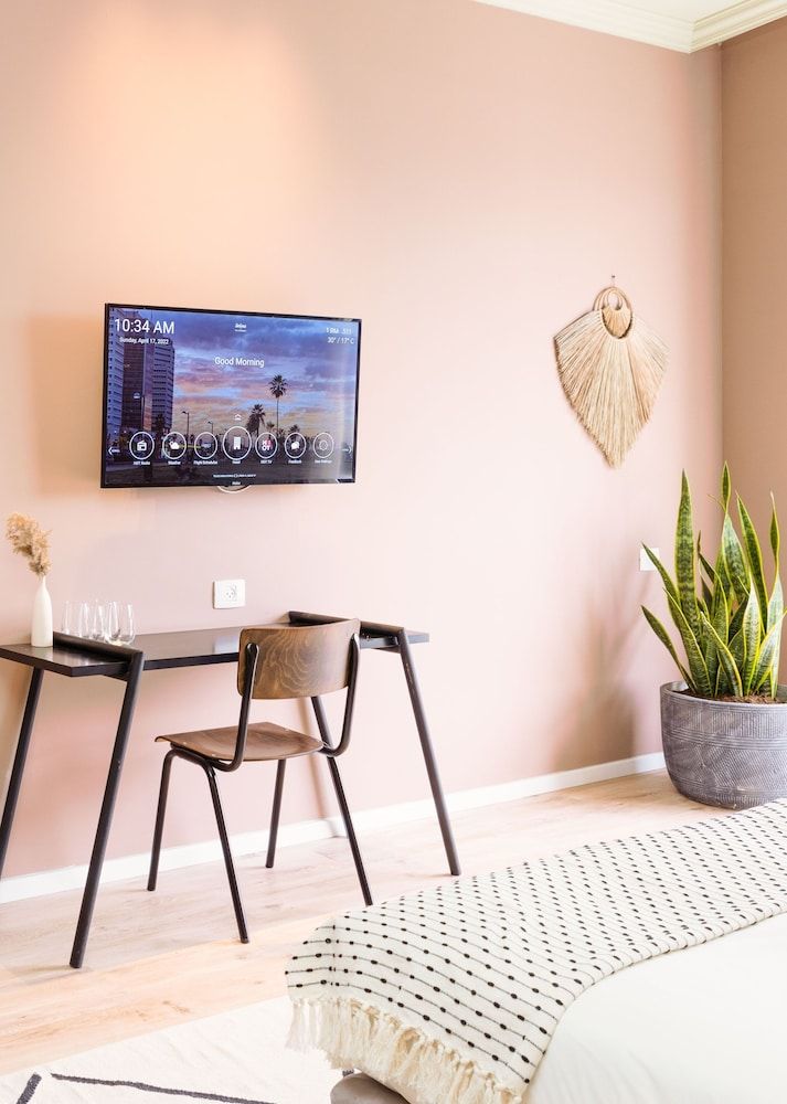 SEVEN Tel Aviv Standard Room 3