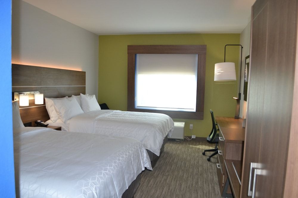 Standard Room, 2 Queen Beds (Mini Fridge)