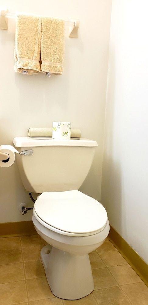 Berlin Heritage Inn Deluxe Room, Non Smoking, Fireplace 10