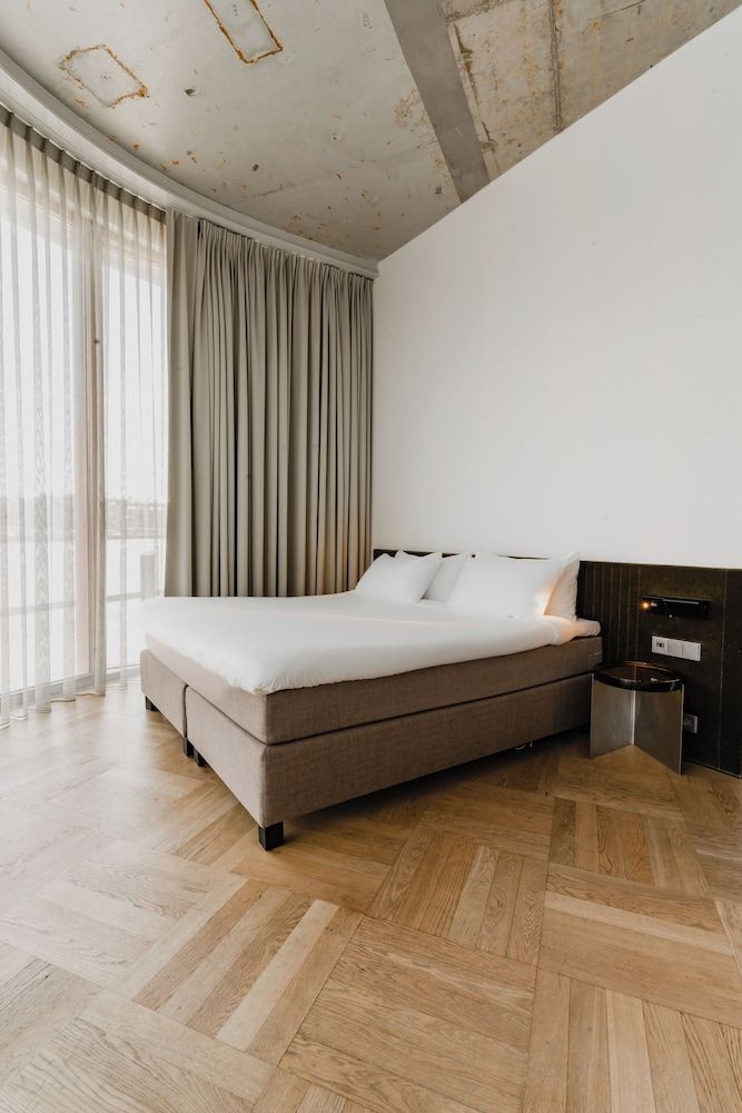 undefined Hotel Pontsteiger 10