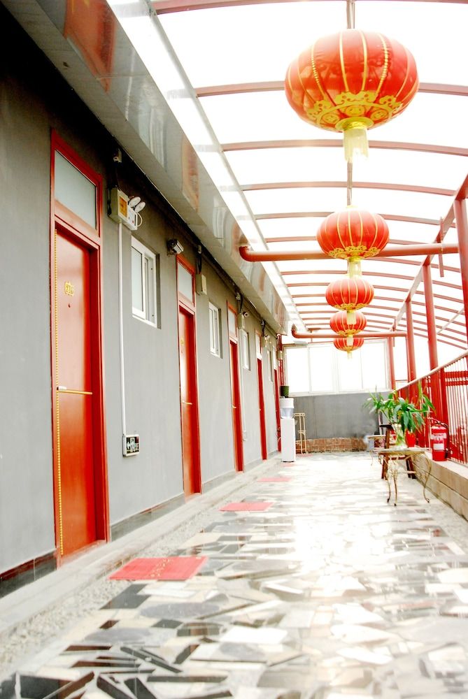 undefined The Classic Courtyard 4