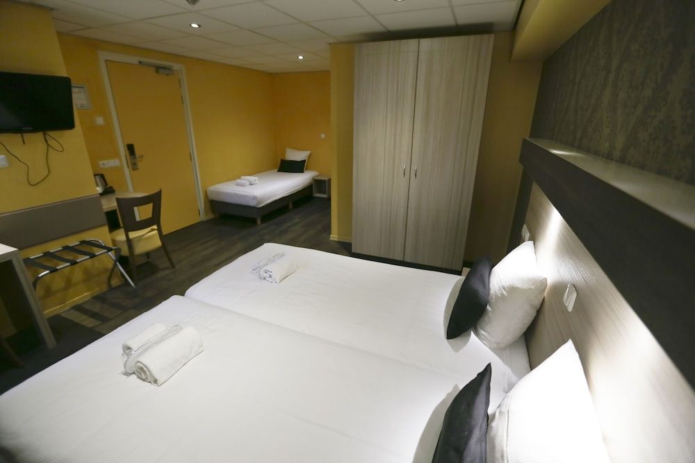 undefined City Hotel Amsterdam 4