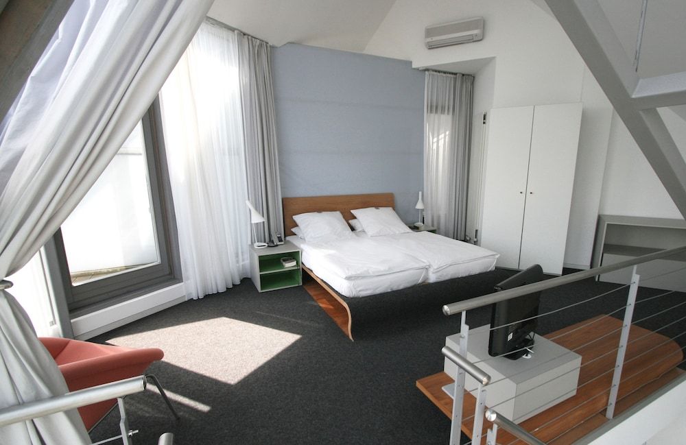 undefined Hotel Chelsea 3