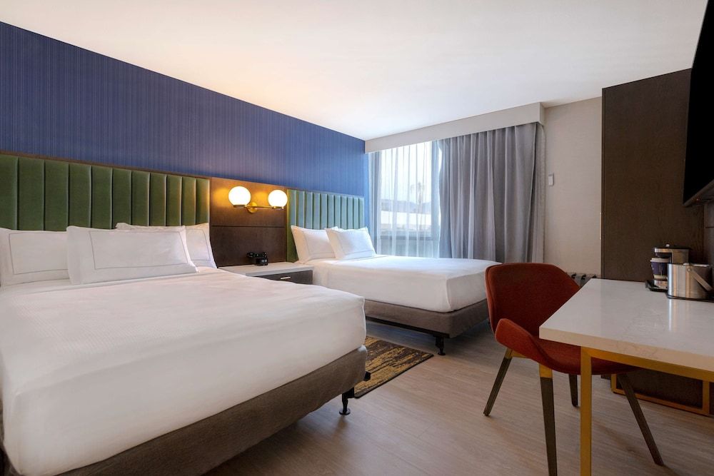 Room, 2 Double Beds, Accessible, Bathtub (Mobility & Hearing)