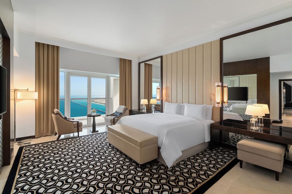 Suite, 2 Bedrooms (King)