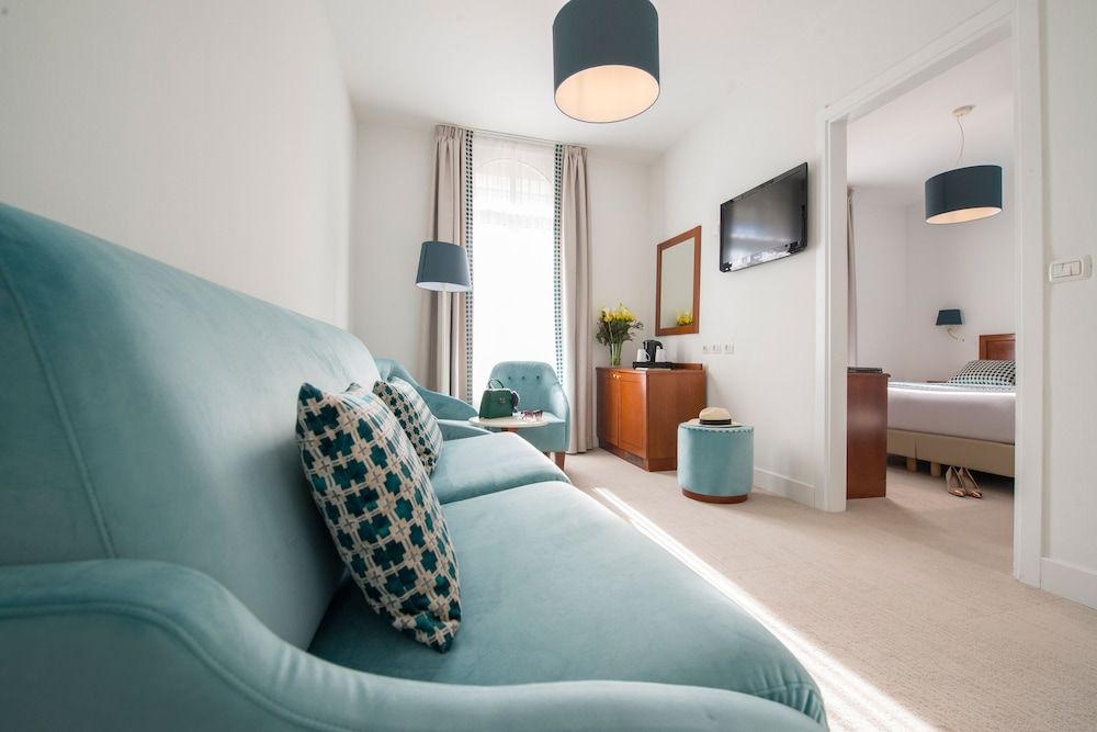 Hotel Olympia Suite 7