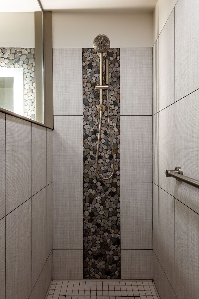 7 Cedars Hotel & Casino Deluxe Double Room 4