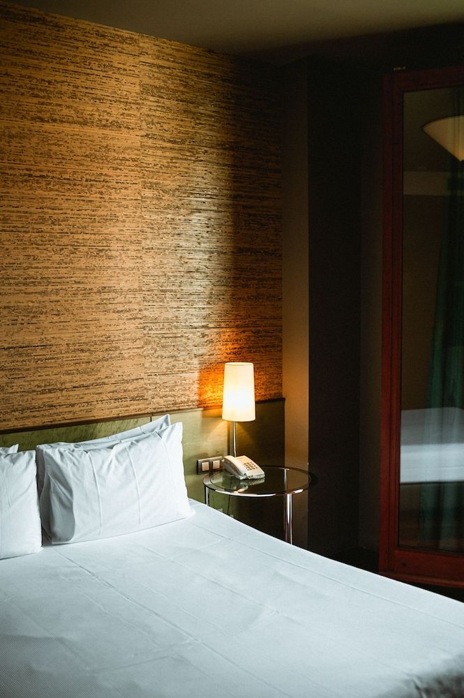 Fonda Hotel 1771 Triple Room 2