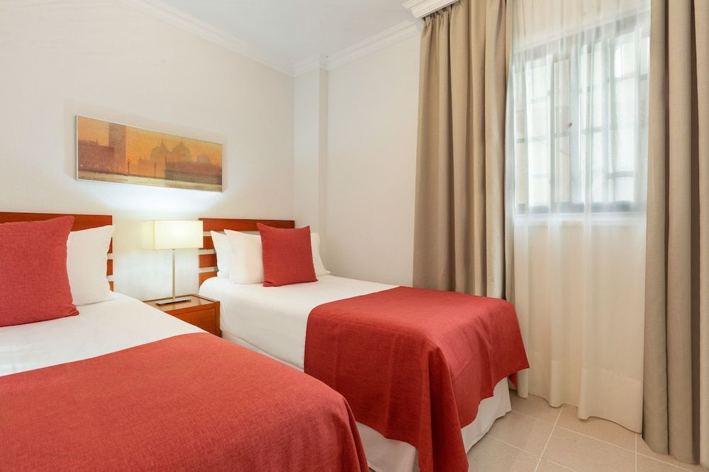 Ramada Residences by Wyndham Costa Adeje Apartment, 2 Bedrooms, Ocean View 2